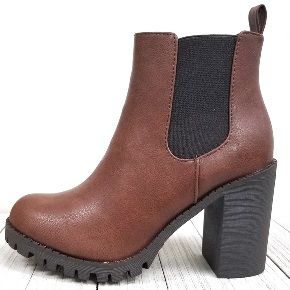 New Brown Chelsea Lug Combat Ankle Boots Booties - Picture 2 of 4